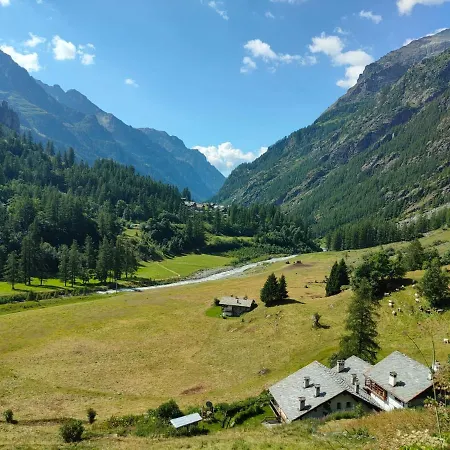 Trilocale Partenza Seggiovia Jolanda Trinite - Cir N 0009 * Gressoney-la-Trinité